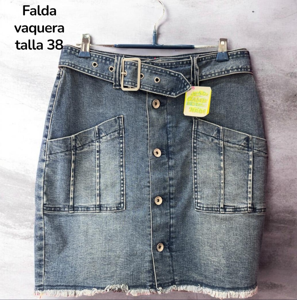 FALDA VAQUERA ( TALLA 38)